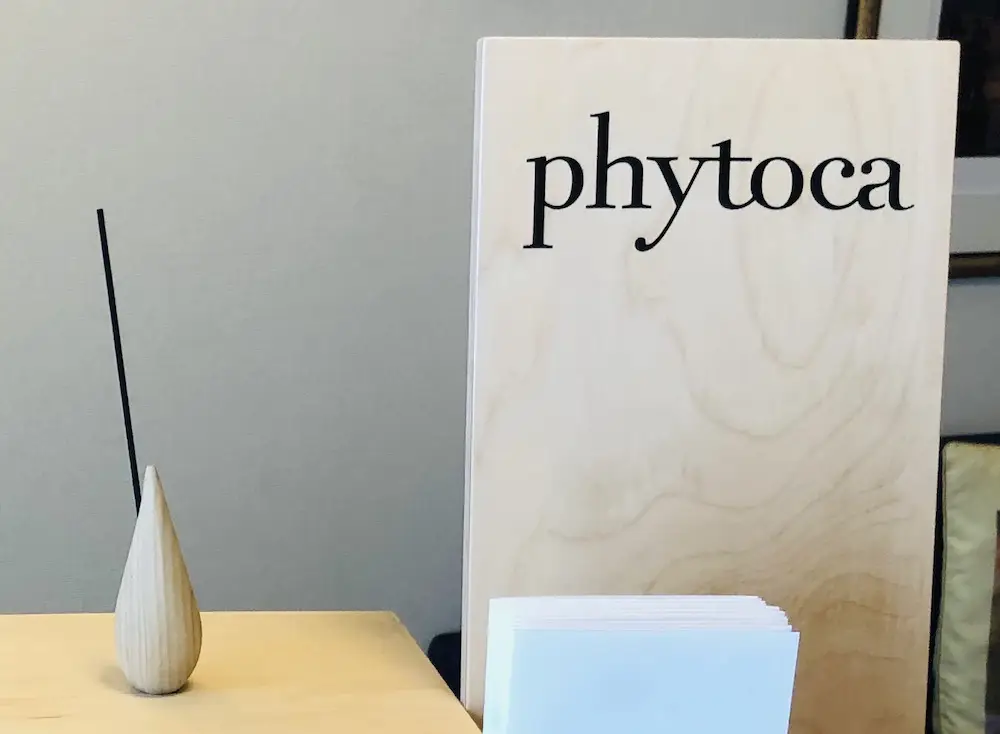 Thumbnail of 'PHOT_1'